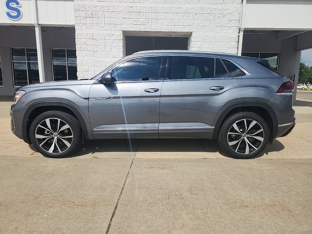 Used 2025 Volkswagen Atlas Cross Sport SEL Premium R-Line AWD/4WD image 5