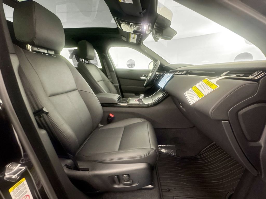 New 2026 Land Rover Range Rover Velar S image 28