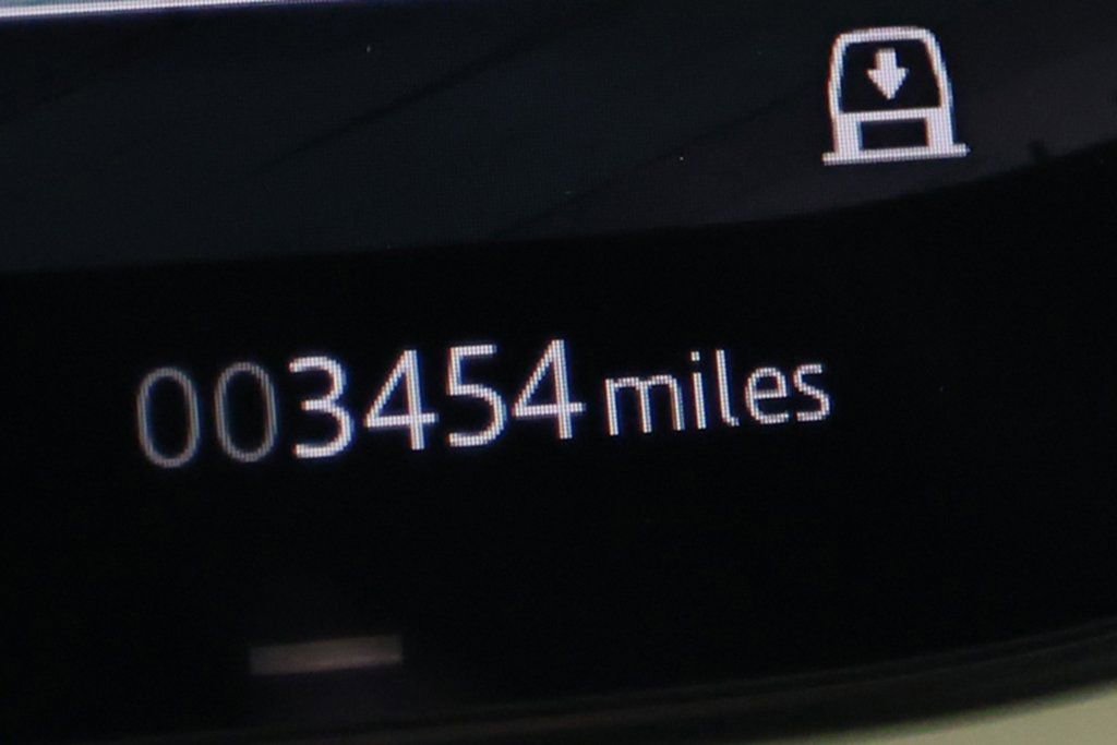 Used 2025 Land Rover Range Rover SE image 21