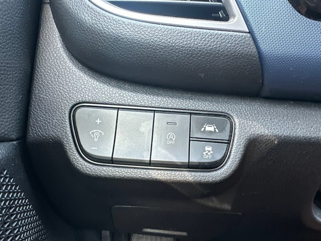 Certified 2023 Kia Seltos Nightfall Edition AWD/4WD image 23
