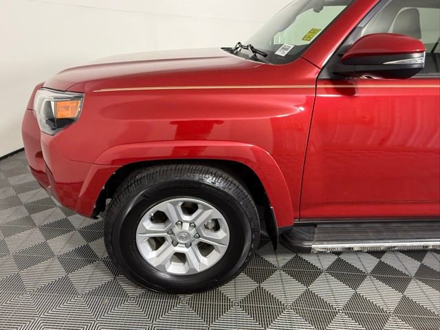 Used 2020 Toyota 4Runner SR5 Premium w/ Moonroof Package image 14