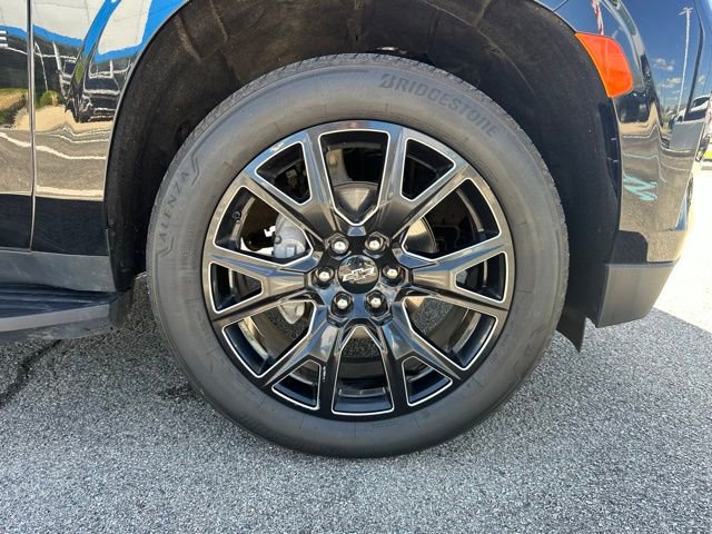 Used 2024 Chevrolet Tahoe Premier w/ Max Trailering Package AWD/4WD image 6