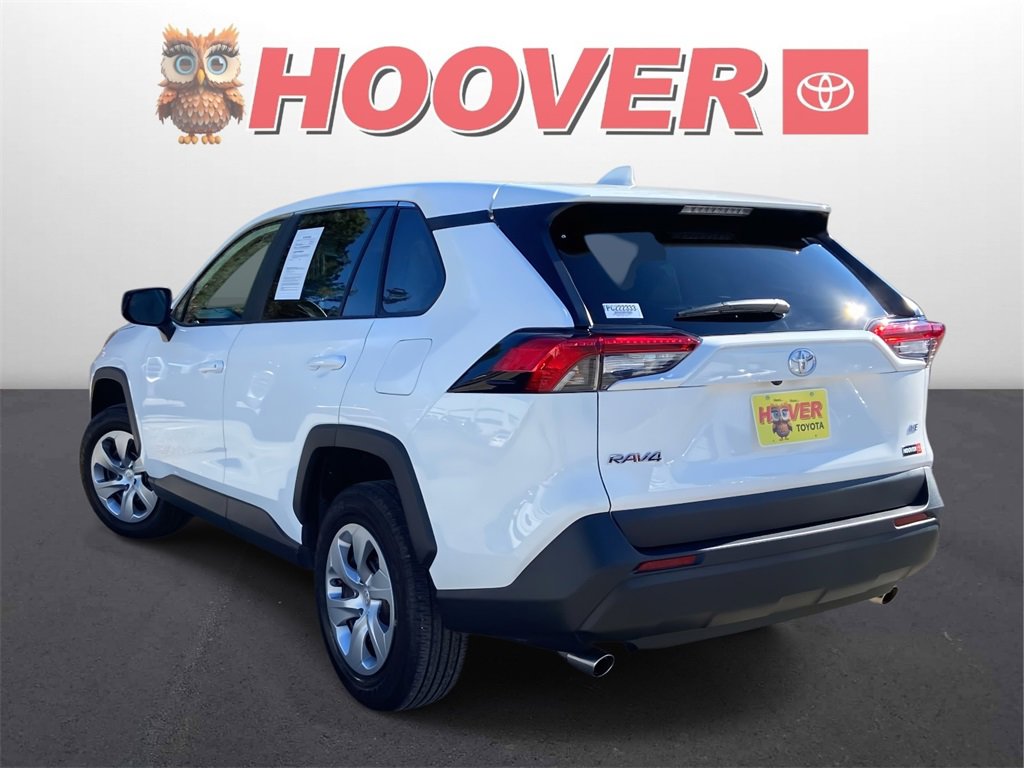 Used 2023 Toyota RAV4 LE image 5