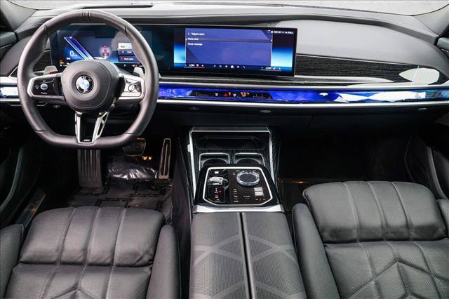 Used 2026 BMW 740i xDrive AWD/4WD image 23