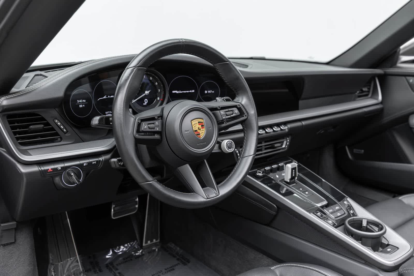 Used 2022 Porsche 911 Carrera 4S w/ Sport Package AWD/4WD image 2