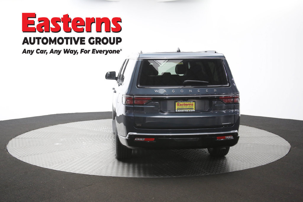 Used 2024 Jeep Wagoneer L Series II w/ Flexible Seating Group RWD image 44