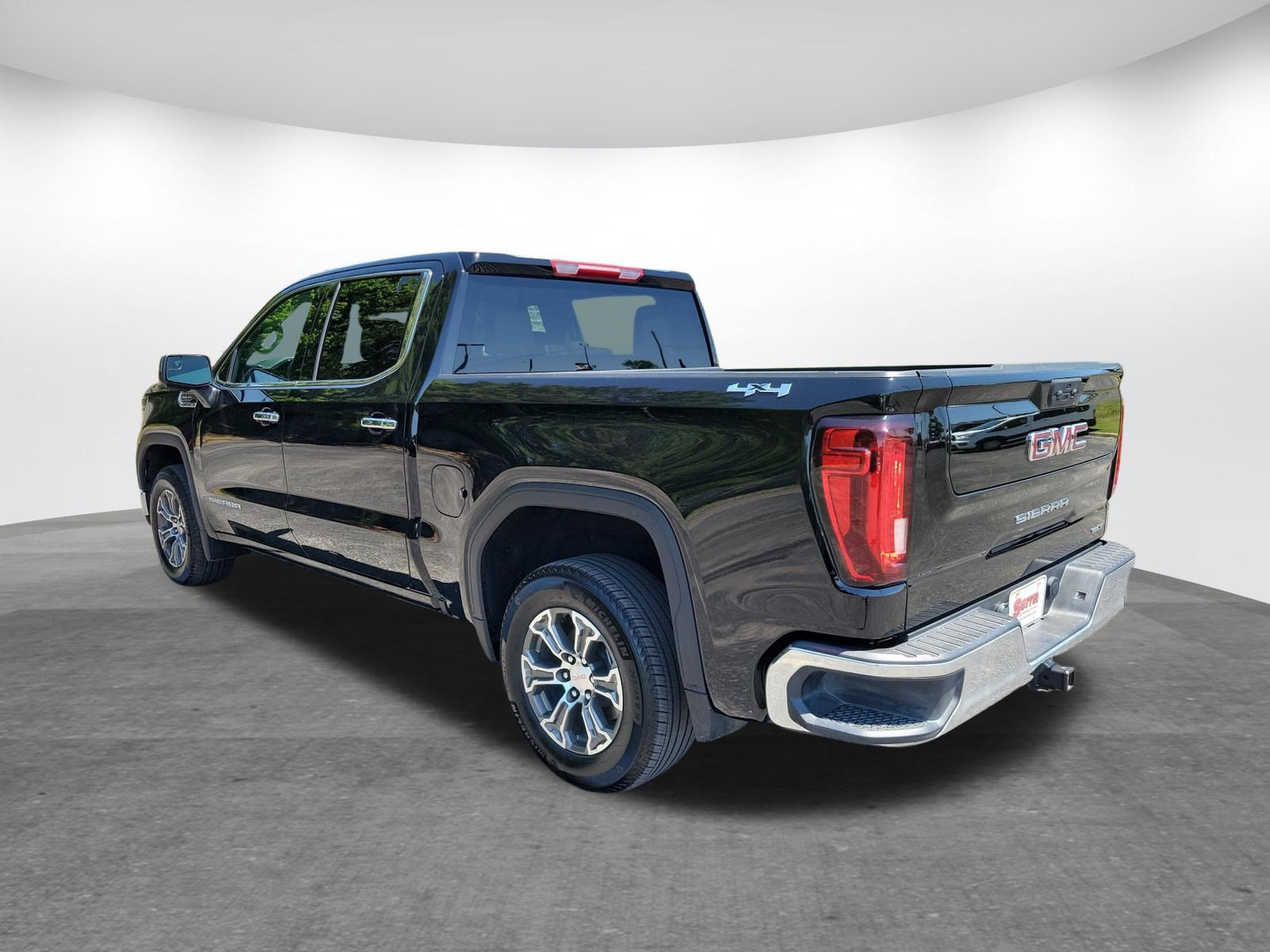 Used 2026 GMC Sierra 1500 SLT AWD/4WD image 27
