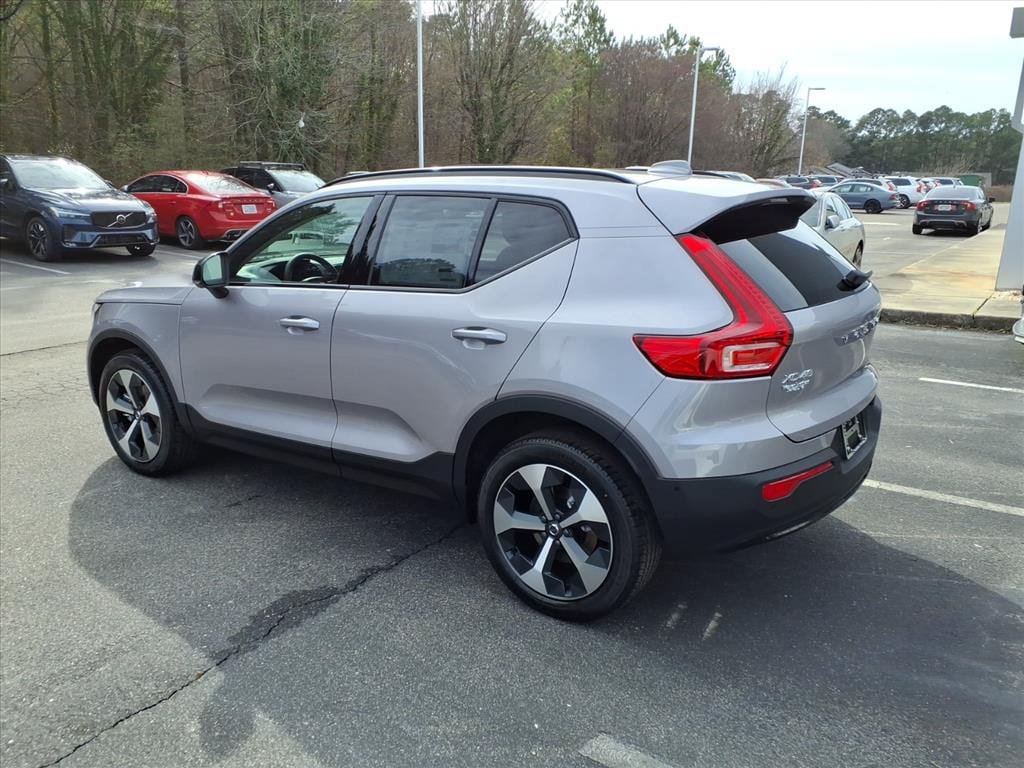 New 2026 Volvo XC40 B5 Plus w/ Protection Package Premier AWD/4WD image 7
