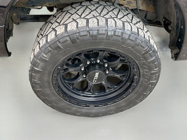 Used 2005 Ford Excursion Limited image 30