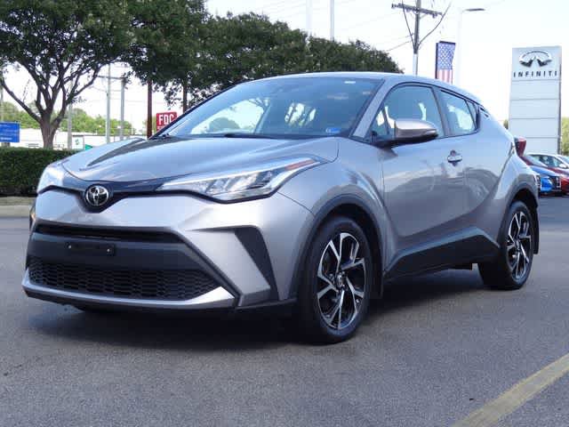 Used 2020 Toyota C-HR XLE FWD image 1