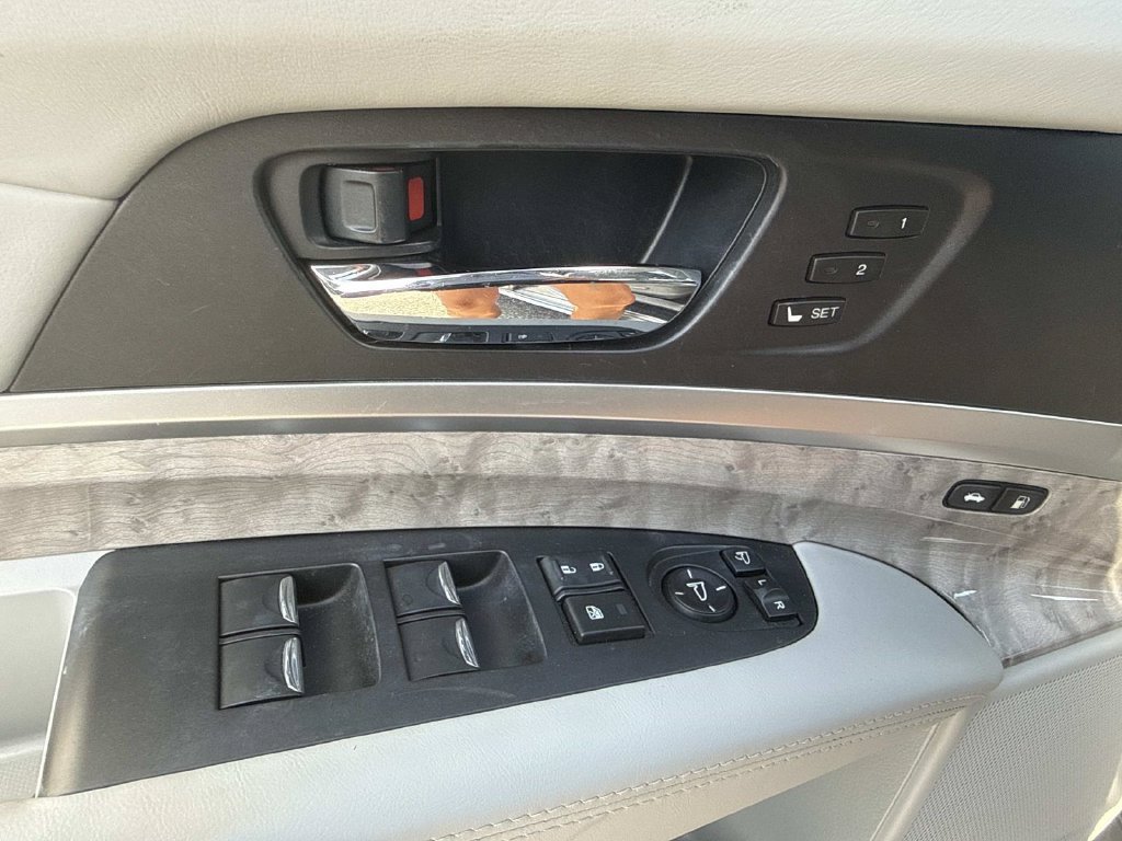Used 2018 Acura RLX w/ Technology Package FWD image 19