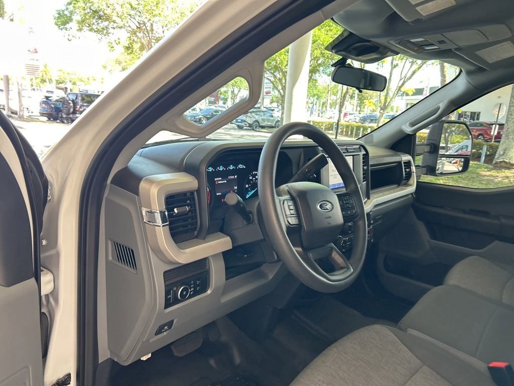 Used 2024 Ford F350 XL w/ 360-Degree Camera Package image 6