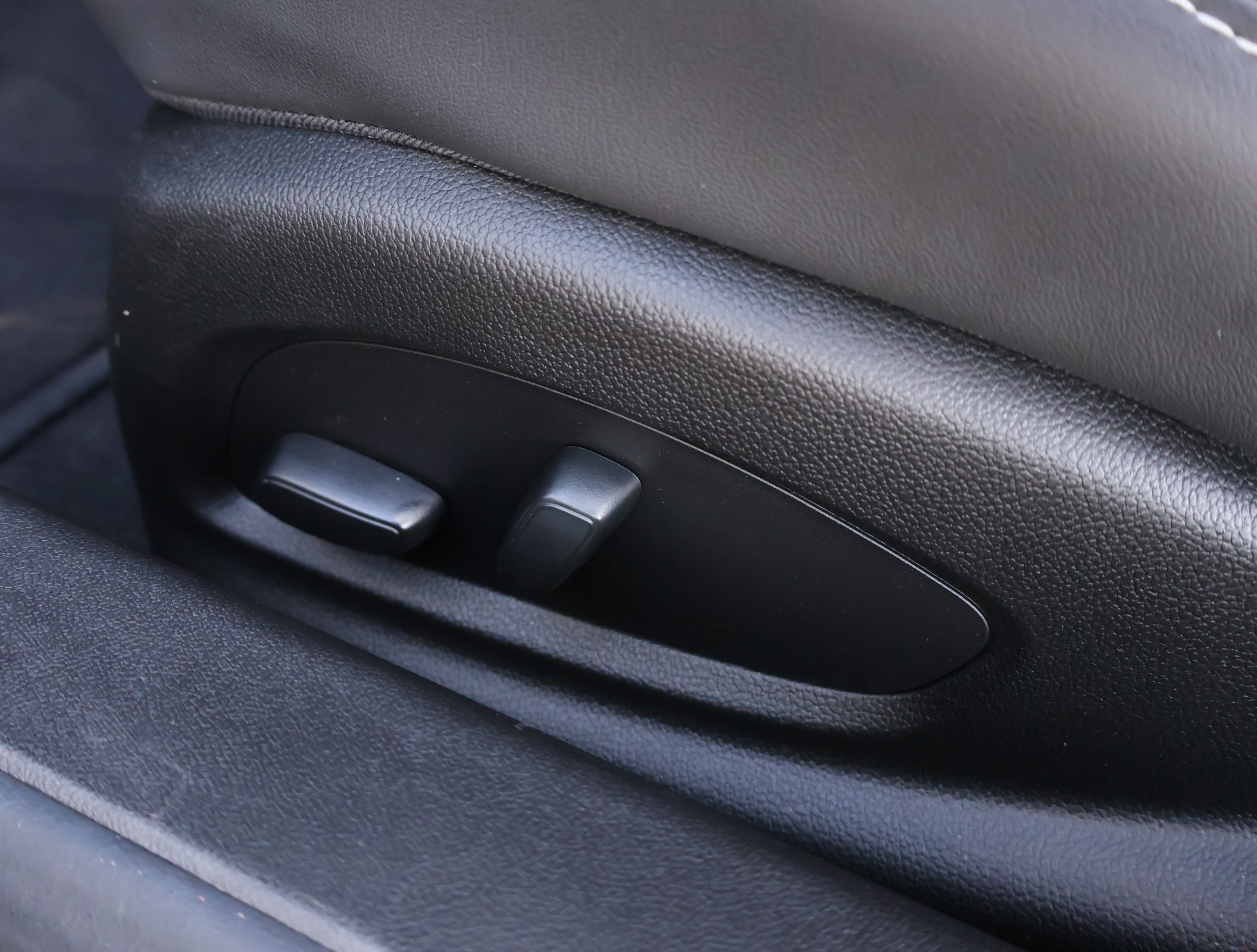 Used 2023 Chevrolet Camaro SS image 9