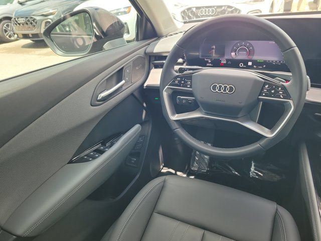 Certified 2026 Audi Q3 quattro 2.0T AWD/4WD image 13