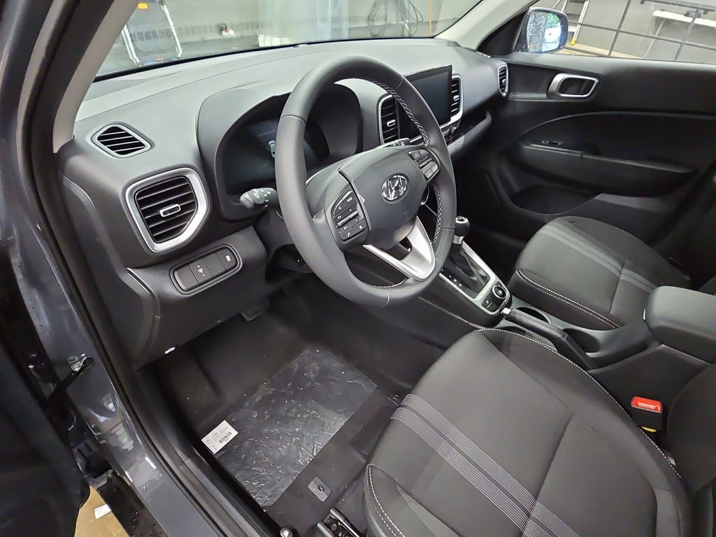 New 2026 Hyundai Venue SEL FWD image 16