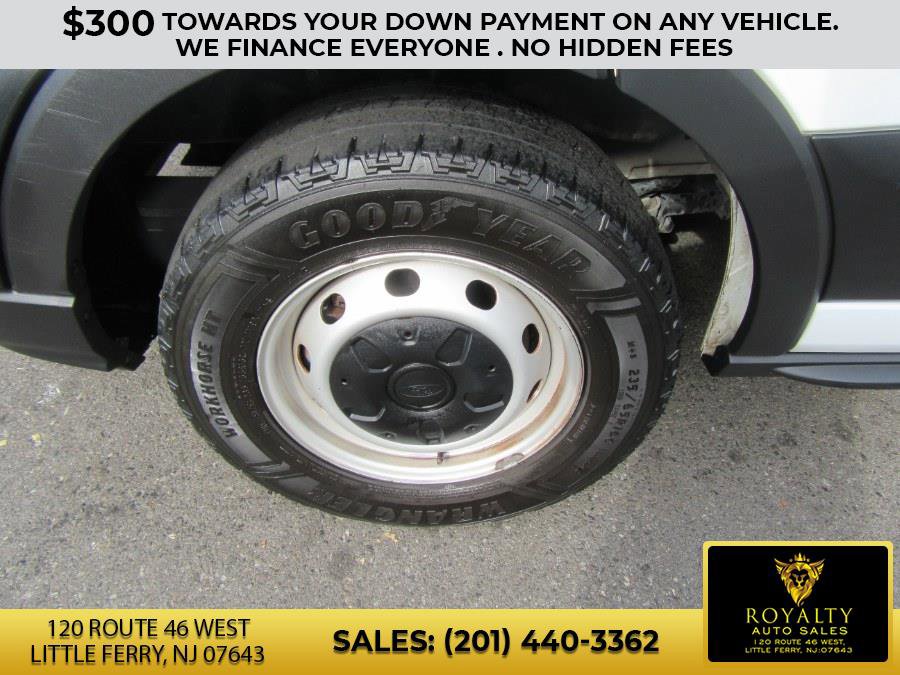 Used 2021 Ford Transit 250 148 High Roof Extended image 5