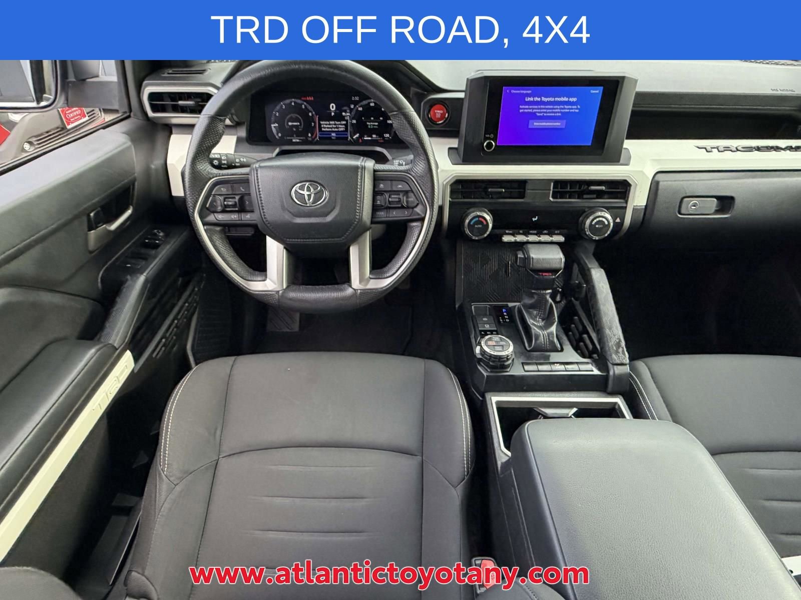 Certified 2024 Toyota Tacoma TRD Off-Road AWD/4WD image 18