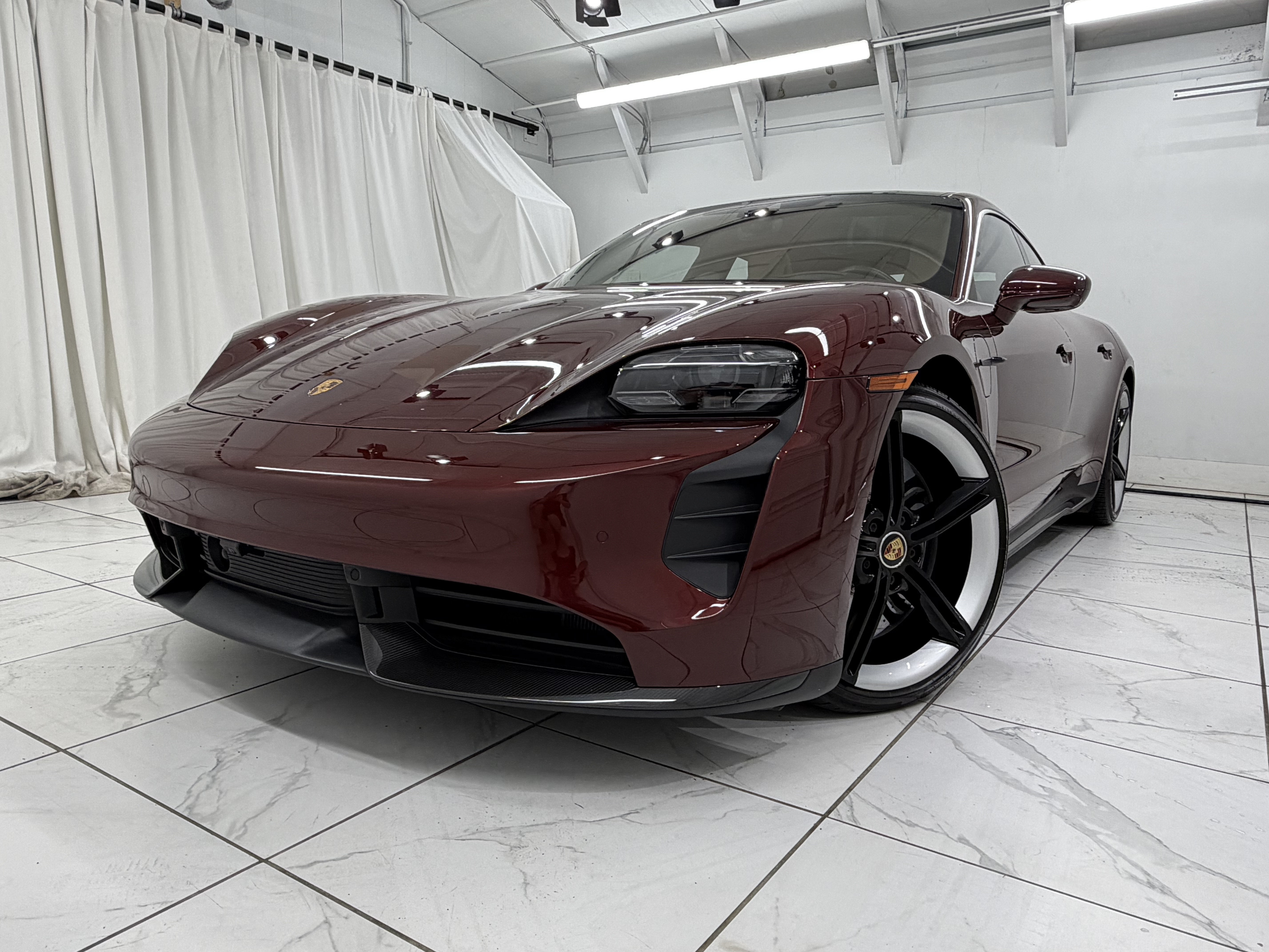 Used 2021 Porsche Taycan Turbo S AWD/4WD image 8