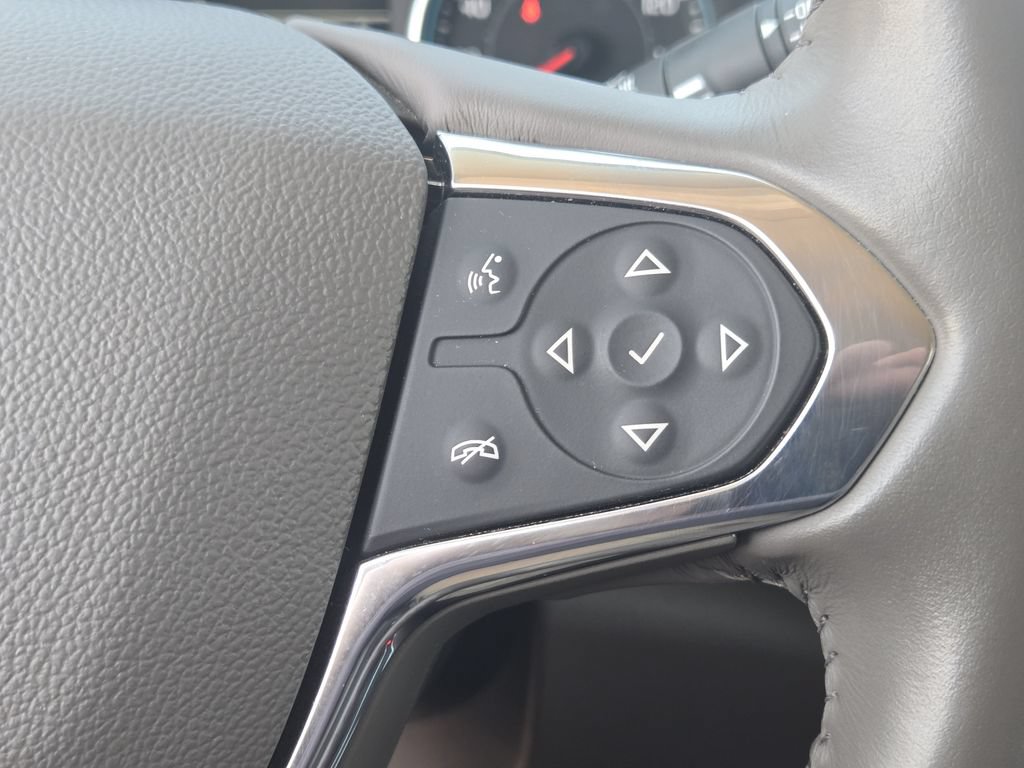 Used 2019 Chevrolet Traverse LT FWD image 29