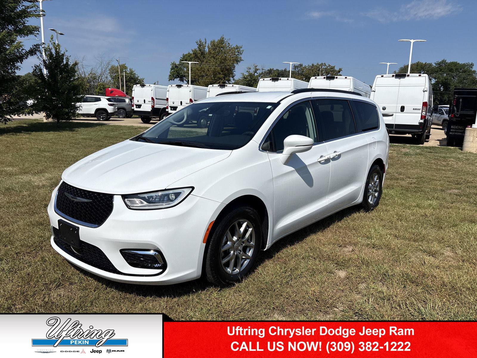 Used 2021 Chrysler Pacifica Touring