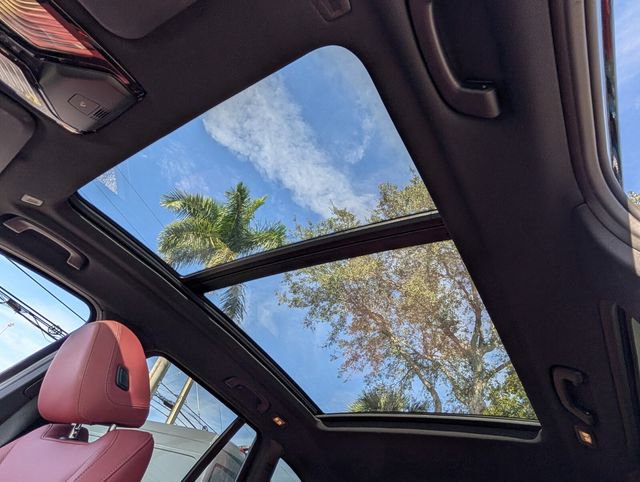 Used 2024 BMW X3 sDrive30i w/ Premium Package image 25