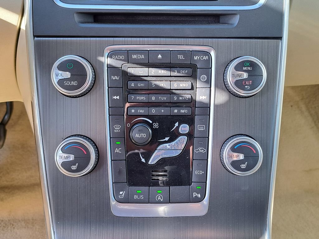 Used 2016 Volvo S60 T5 Premier image 15