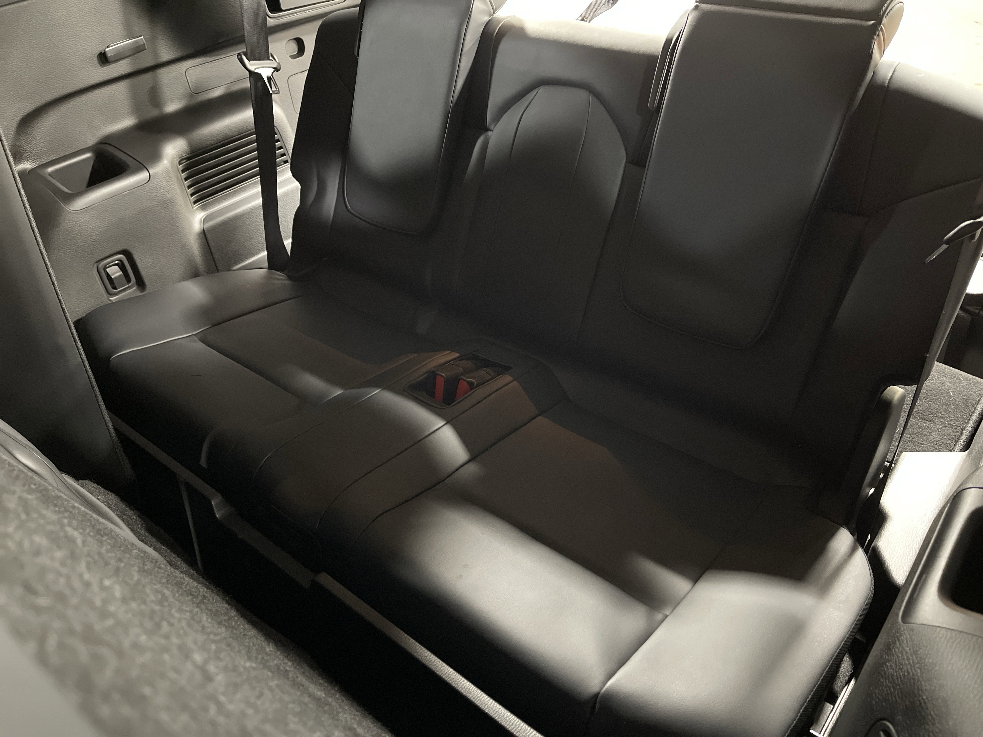 Used 2025 Mitsubishi Outlander SE image 13