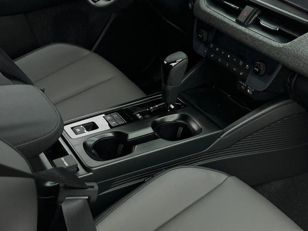 New 2026 Subaru Outback Premium image 11