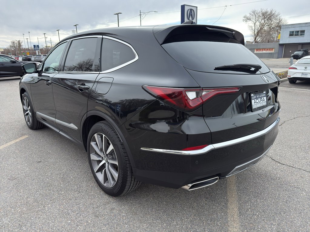 Used 2025 Acura MDX SH-AWD w/ Technology Package image 5