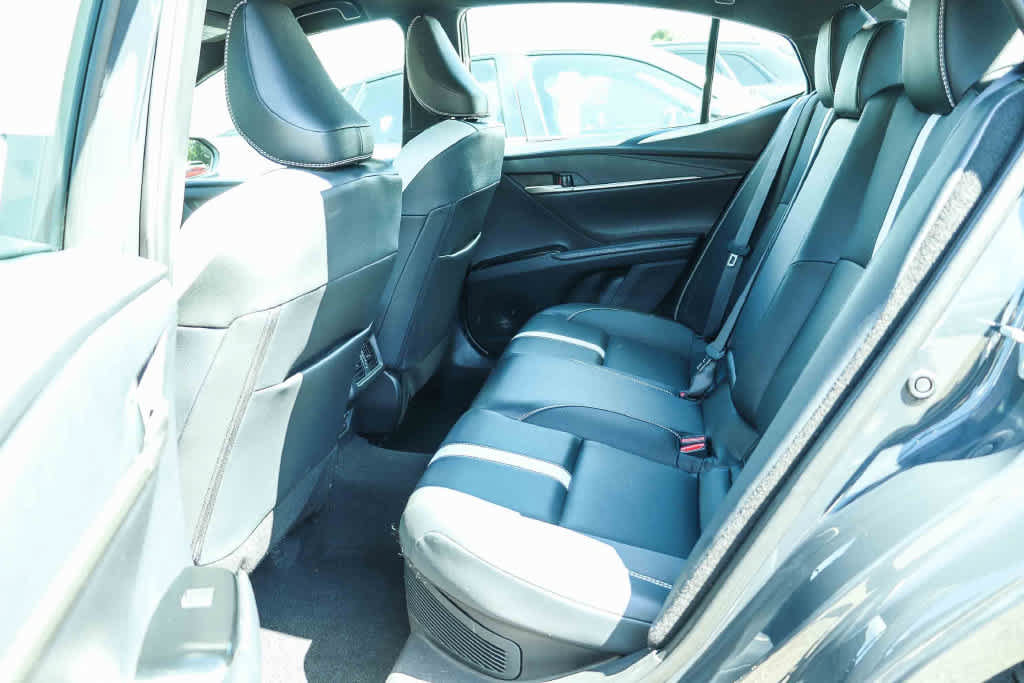 Used 2026 Toyota Camry SE FWD image 18