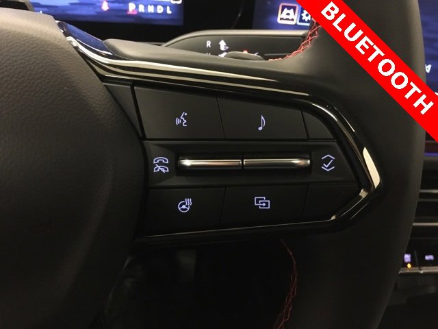 Used 2024 Chevrolet Traverse RS w/ LPO, Floor Liner Package image 32