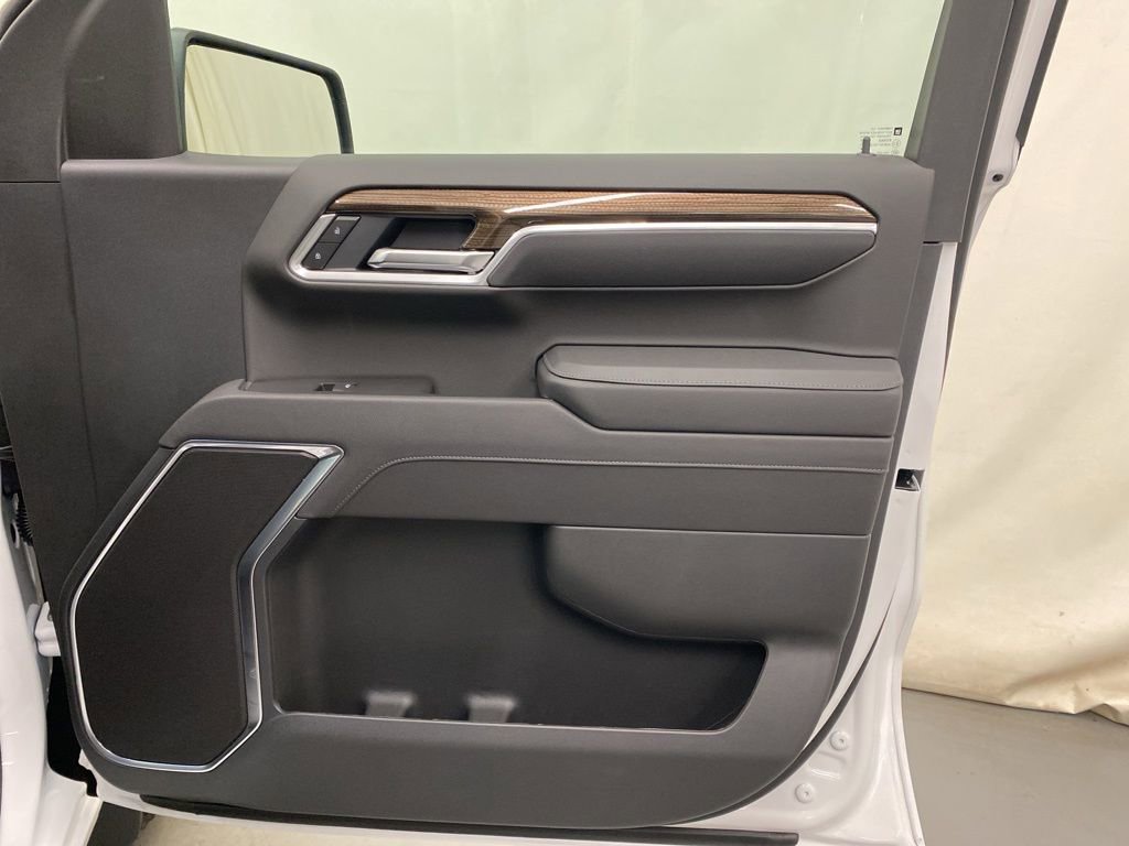 New 2026 Chevrolet Silverado 1500 LT w/ All Star Edition Plus image 11