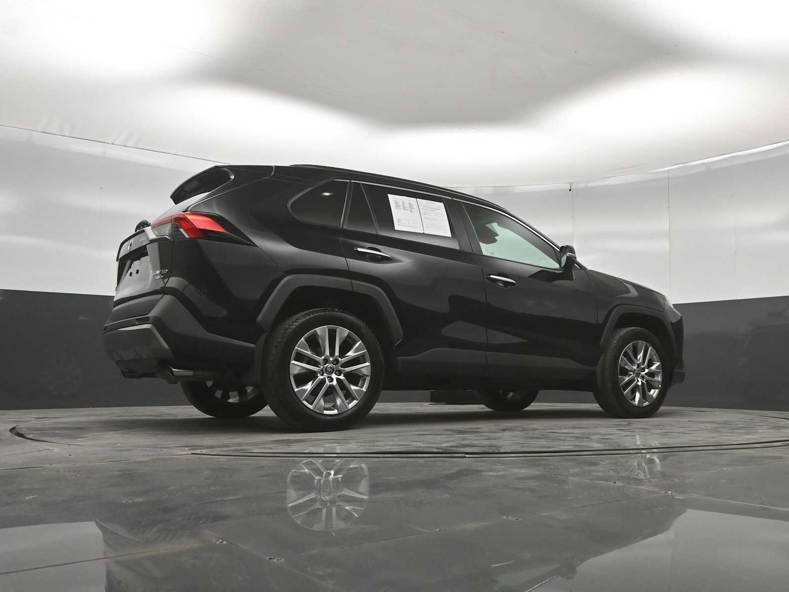 Used 2024 Toyota RAV4 Limited w/ Advanced Technology Package AWD/4WD image 43
