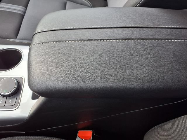 Used 2024 Chevrolet Blazer LT w/ Convenience Package FWD image 25
