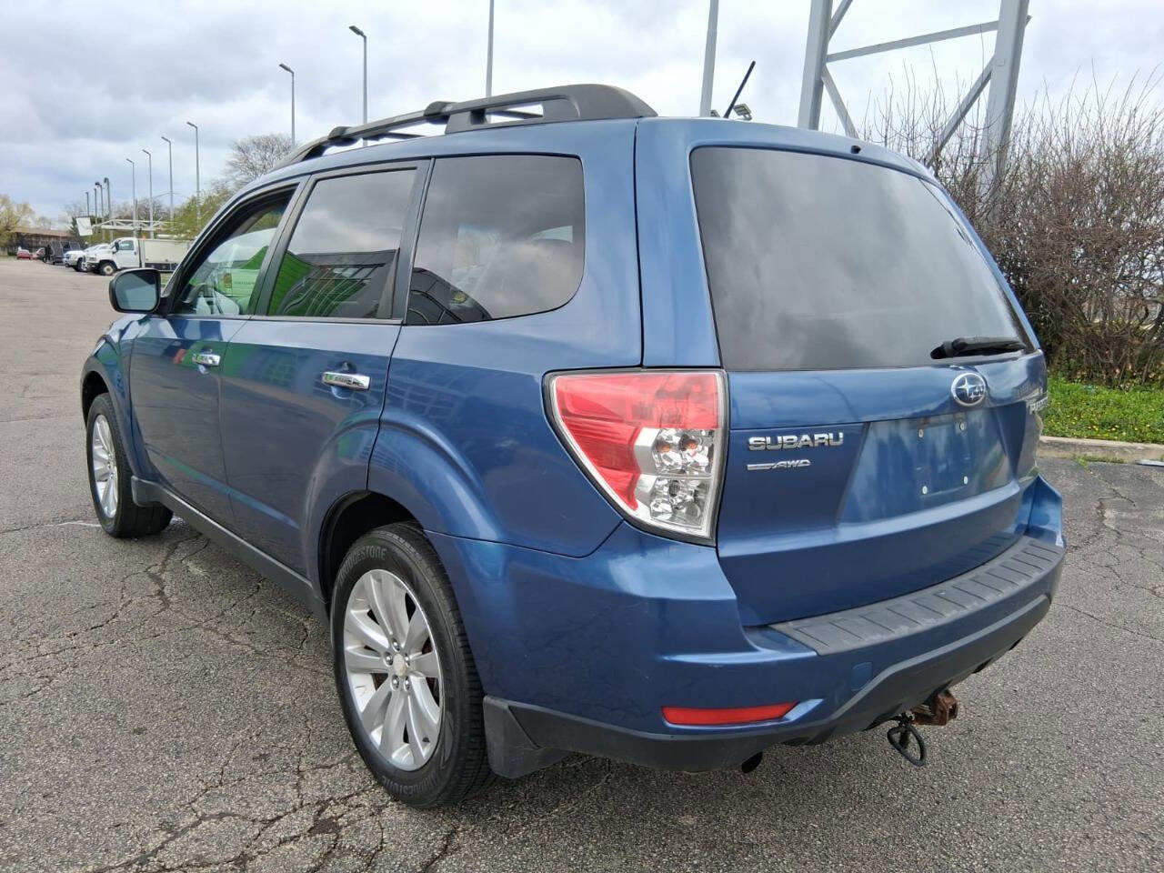 Used 2011 Subaru Forester 2.5X Premium AWD/4WD image 6