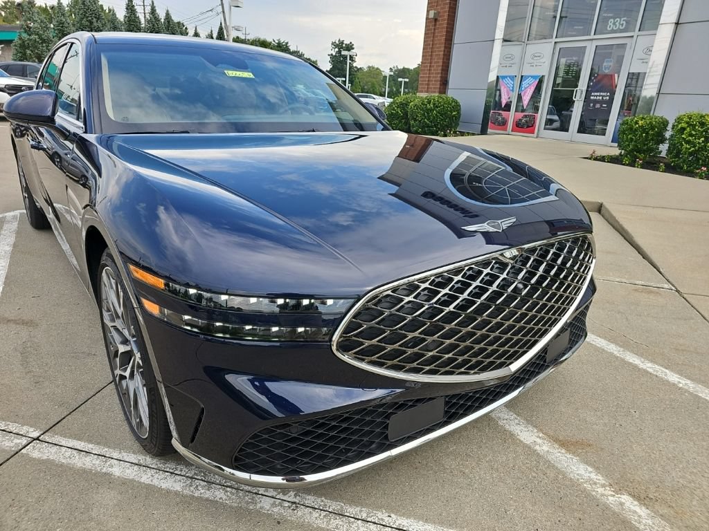 Used 2024 Genesis G90 3.5T AWD/4WD image 5