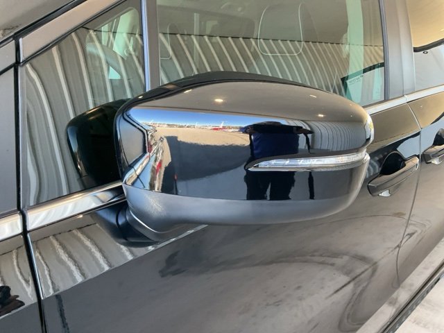 New 2026 Honda Odyssey Touring image 3