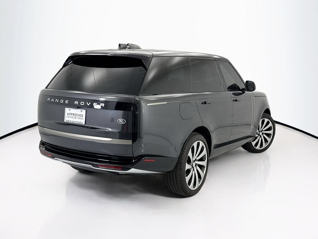 Certified 2023 Land Rover Range Rover SE AWD/4WD image 5