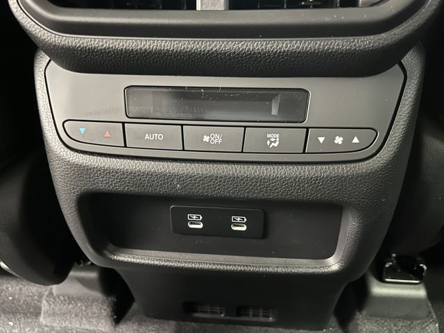 New 2026 Honda Pilot Touring image 21
