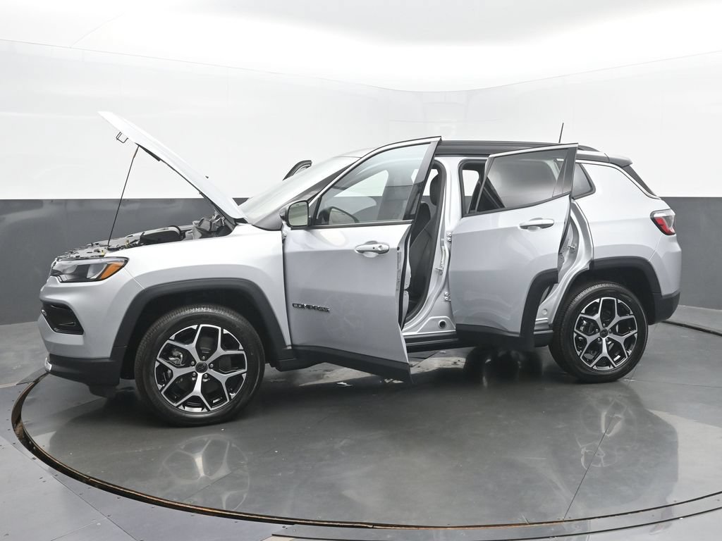 New 2026 Jeep Compass Limited w/ Sun, Sound & Navigation Group AWD/4WD image 53