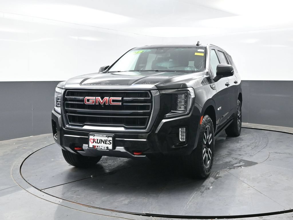 Used 2024 GMC Yukon AT4 w/ AT4 Premium Package AWD/4WD image 8