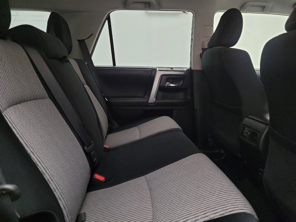 Used 2017 Toyota 4Runner SR5 image 19