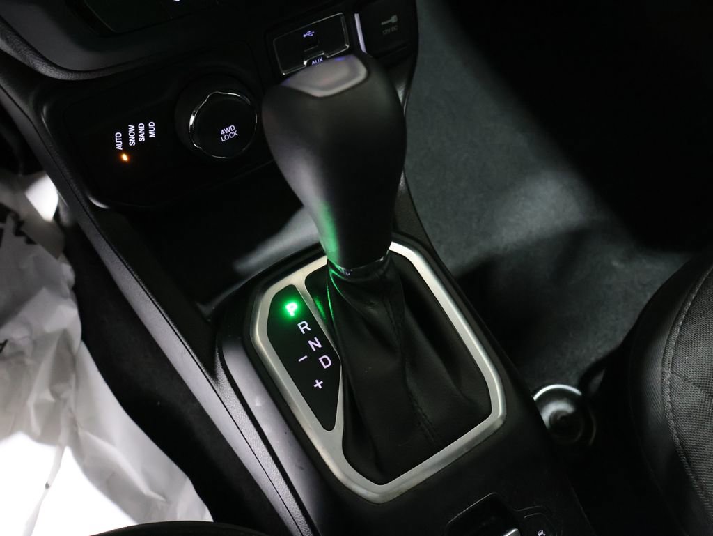 Used 2020 Jeep Renegade Altitude image 35