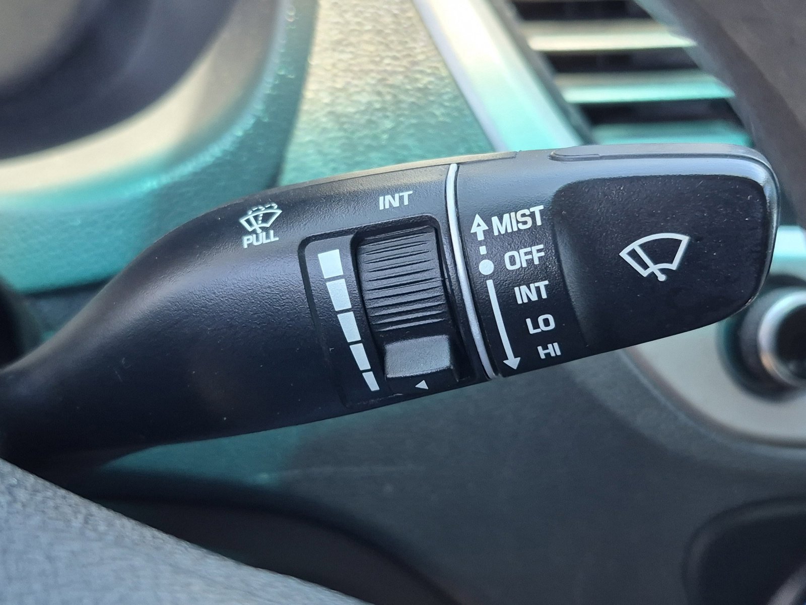 Used 2021 Hyundai Accent SEL FWD image 30