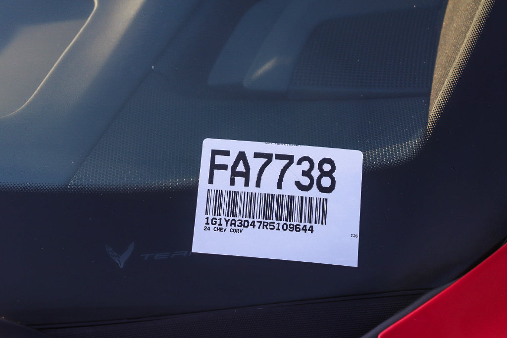 Used 2024 Chevrolet Corvette Stingray Convertible w/ Battery Protection Package RWD image 28