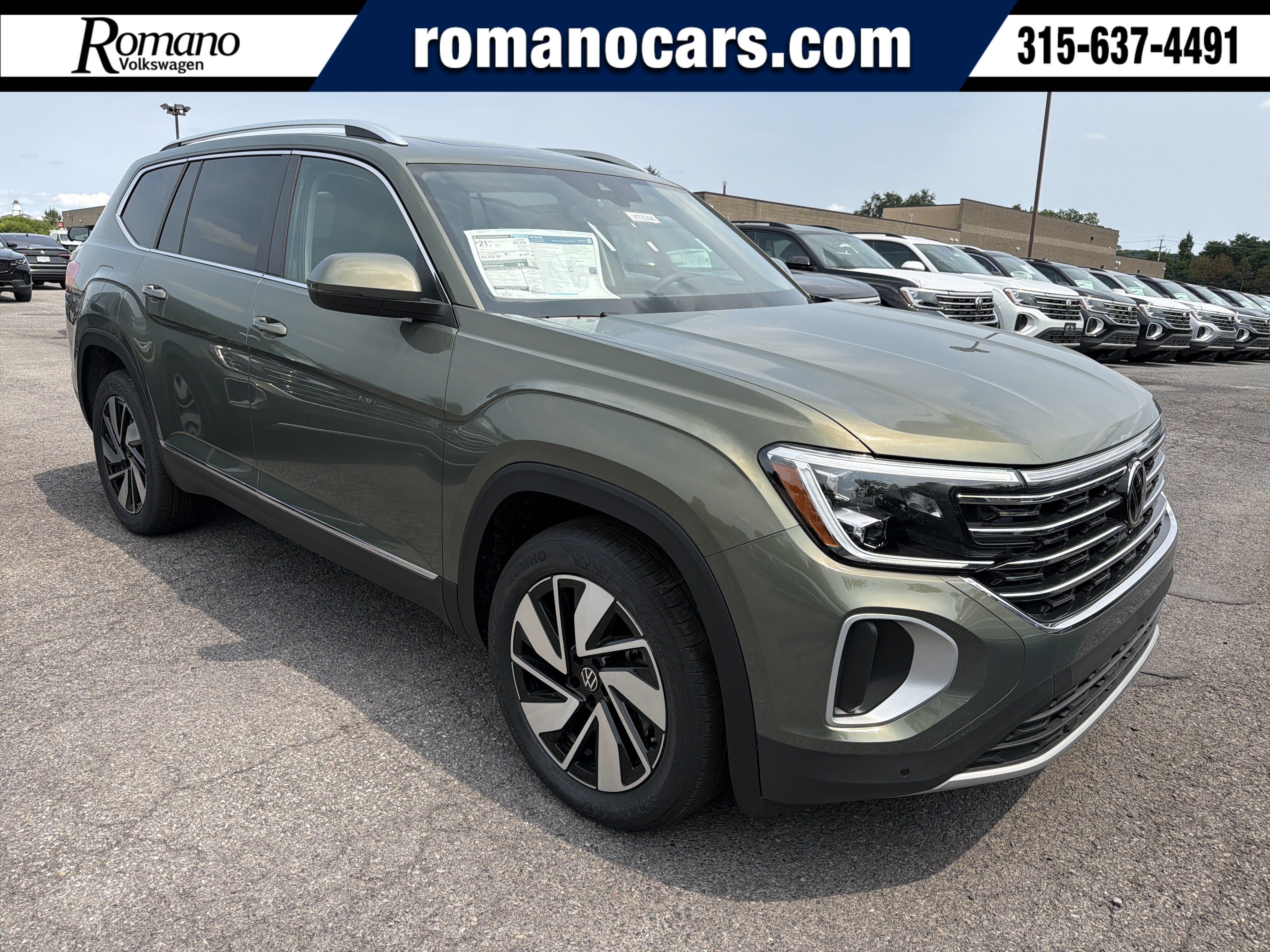 New 2026 Volkswagen Atlas SEL AWD/4WD image 1