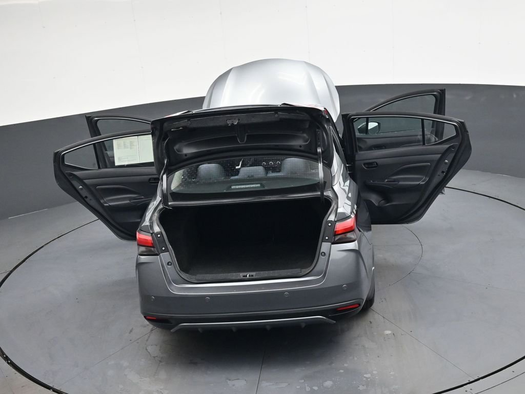 Used 2021 Nissan Versa S image 47