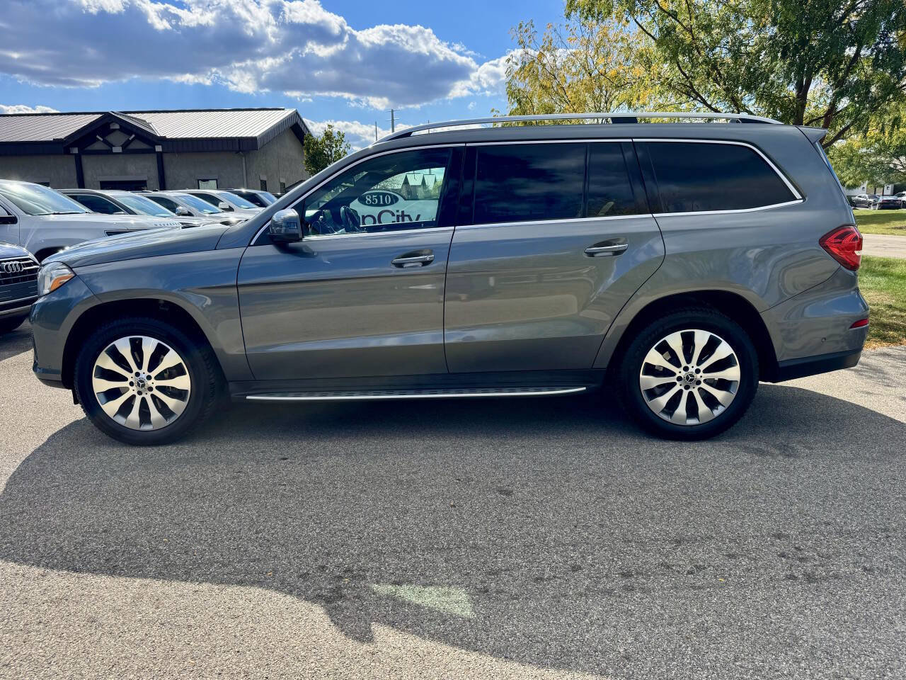 Used 2018 Mercedes-Benz GLS 450 4MATIC image 9
