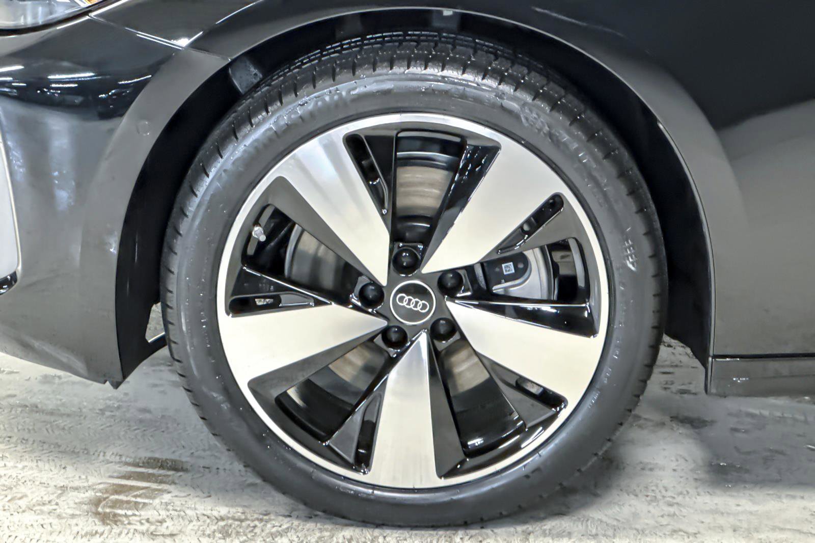 New 2025 Audi A5 2.0T Premium Plus image 24