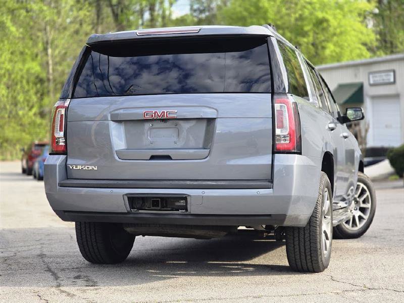 Used 2015 GMC Yukon SLT w/ Open Road Package RWD image 2